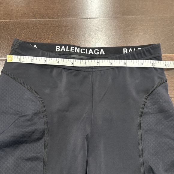 Balenciaga Activewear bike shorts - Picture 7 of 10